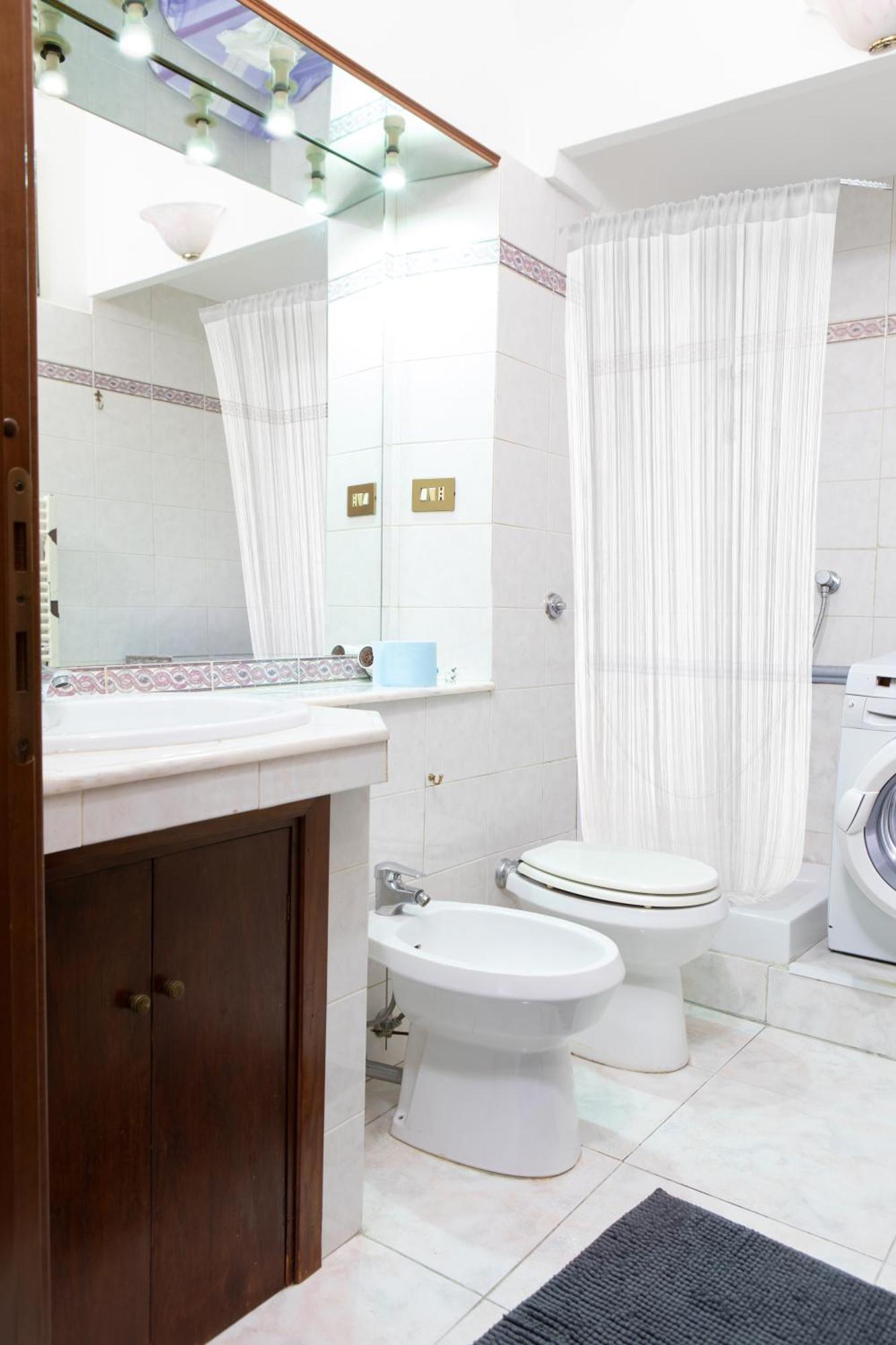 Casa Vitelli - Centro Storico A Due Passi Da Tutto Apartman Terracina Kültér fotó