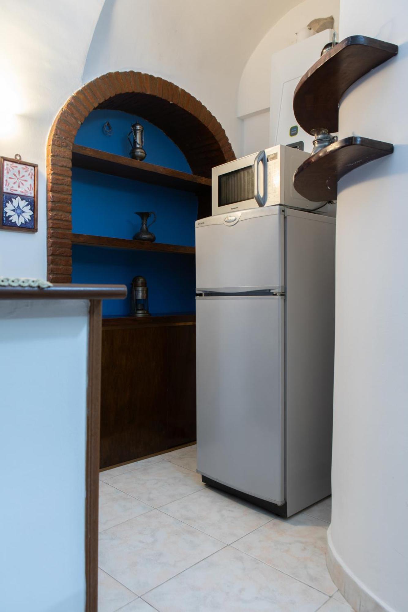 Casa Vitelli - Centro Storico A Due Passi Da Tutto Apartman Terracina Kültér fotó